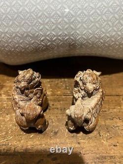 Chinese Pair Wood Carved Mini Foo Lion (Feng Shui)