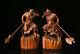 6.8 Ancienne Boîte Chinoise En Buis Sculpté De Bois Représentant Les Mythes De Hengha, Paire De Statues De Dieux Armés à Deux Portes