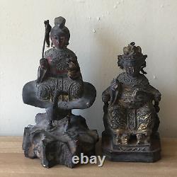 Adorable Paire d'Antiques Statues Chinoises en Bois Sculpté