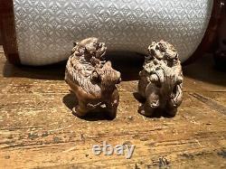 Paire de lions Foo miniatures en bois sculpté chinois (Feng Shui)