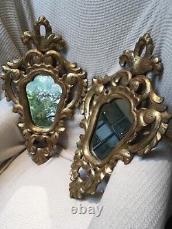 Paire de miroirs italiens anciens en bois doré sculpté 58 x 34 cm