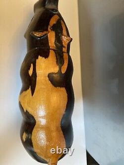 Paire de rhinocéros en teck sculptés en bois kényans