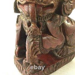 Statue de sculpture en bois de lion Foo Chinois en paire, rouge et or antique avec fissure